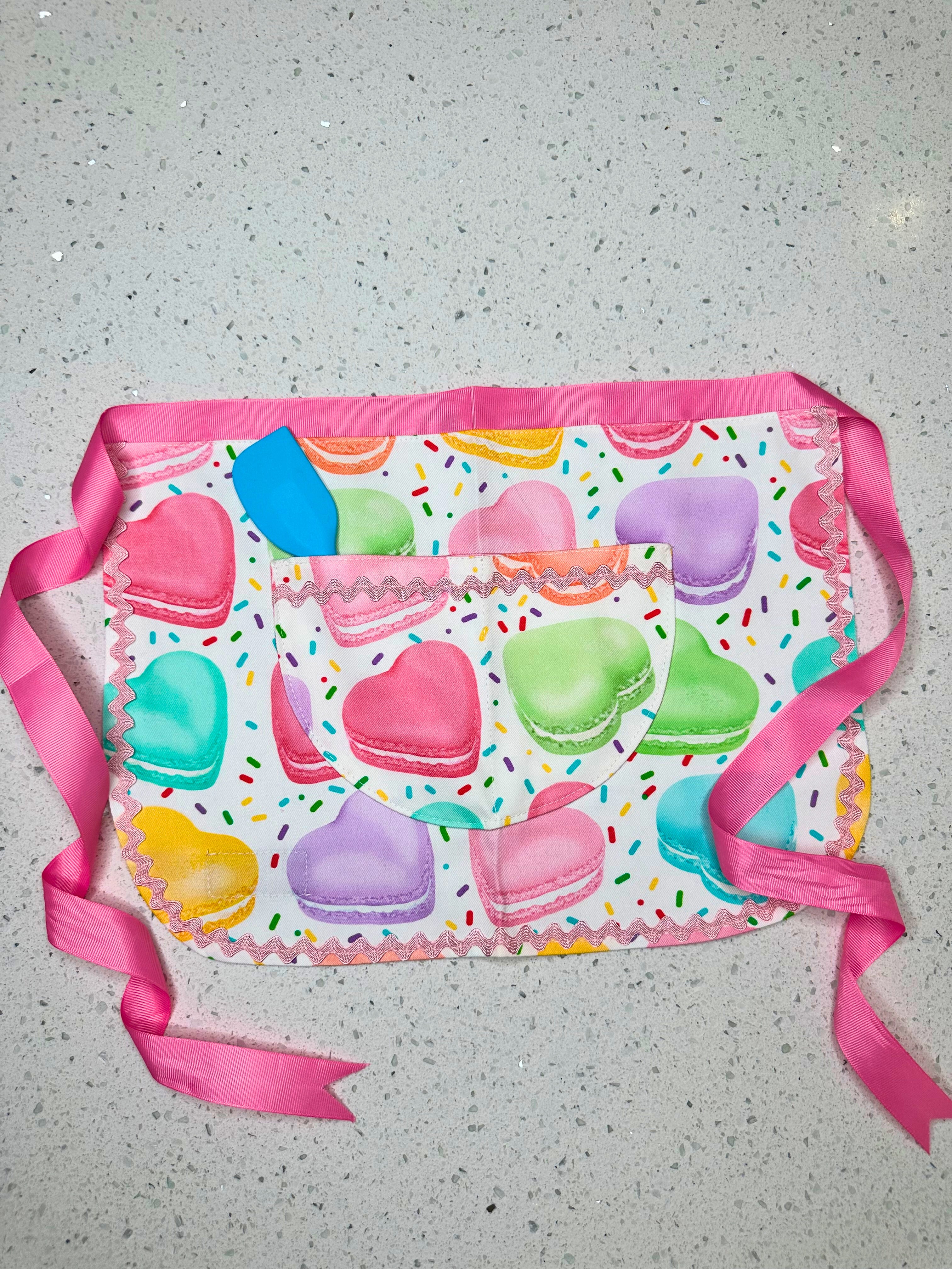 Sprinkle Macaron - Kids Mini Apron