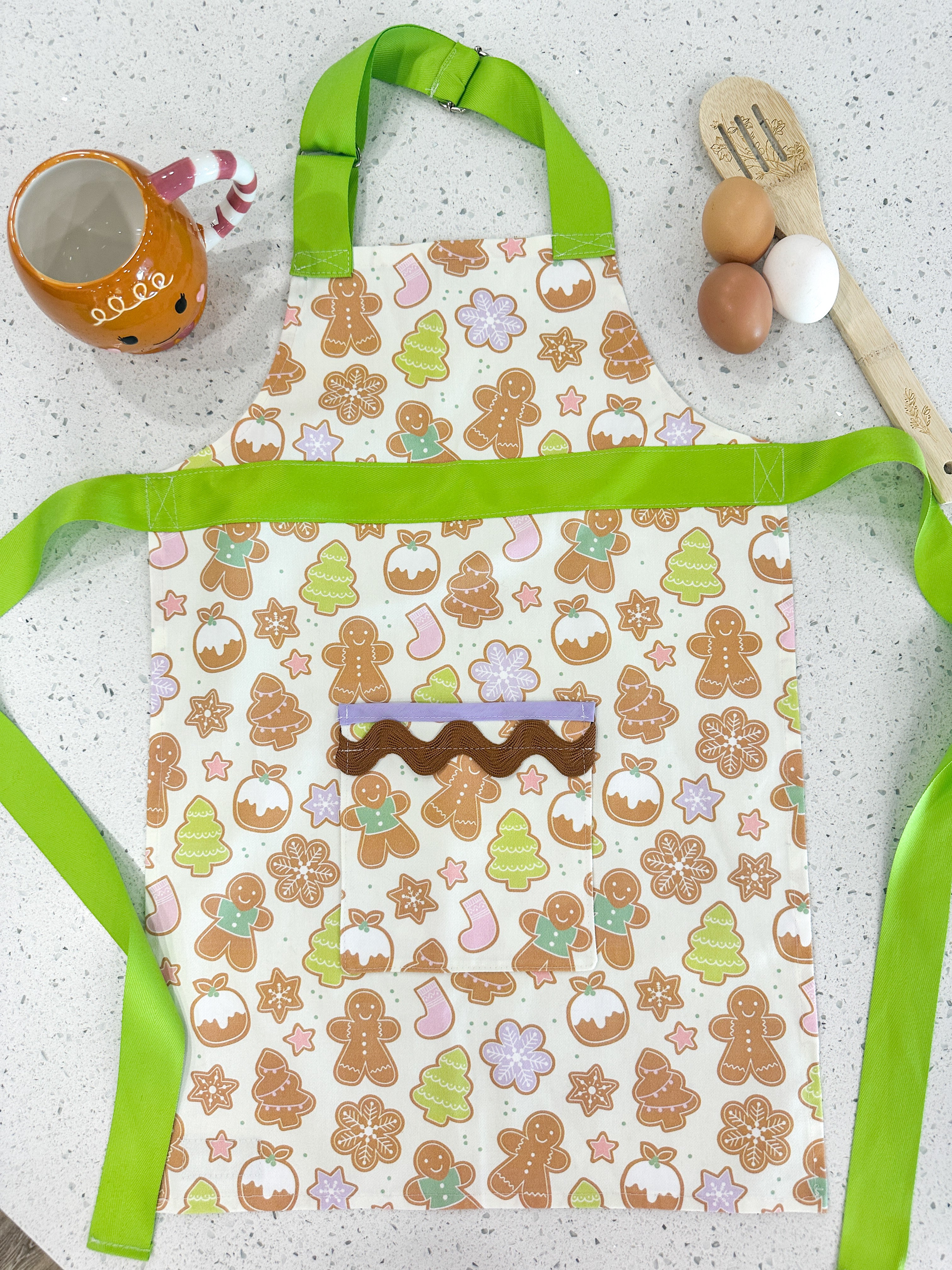 Gingerbread Dreams Apron — Kids